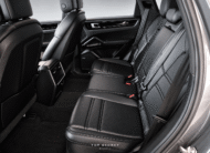 Porsche Cayenne E-Hybrid 2021 gris cuarzo, plazas traseras