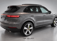 Porsche Cayenne E-Hybrid 2021 gris cuarzo, trasera