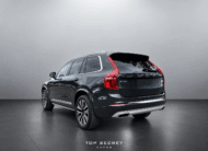 Volvo XC90 T8 Recharge 2021, trasera tres cuartos